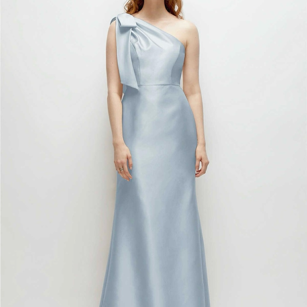 ALFRED SUNG One-Shoulder Light Blue Dress